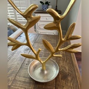 Antler necklace holder